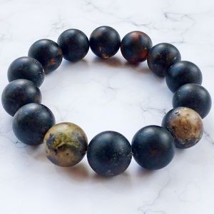 💥HOST PICK 1/26/20💥 Raw Black Amber Bracelet